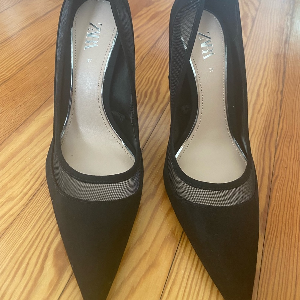 Zara Heels - size 37 - Picture 2 of 4
